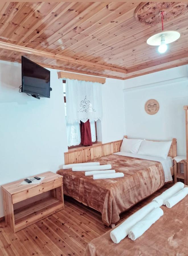 Hotel Domino Αργυρόκαστρο Εξωτερικό φωτογραφία
