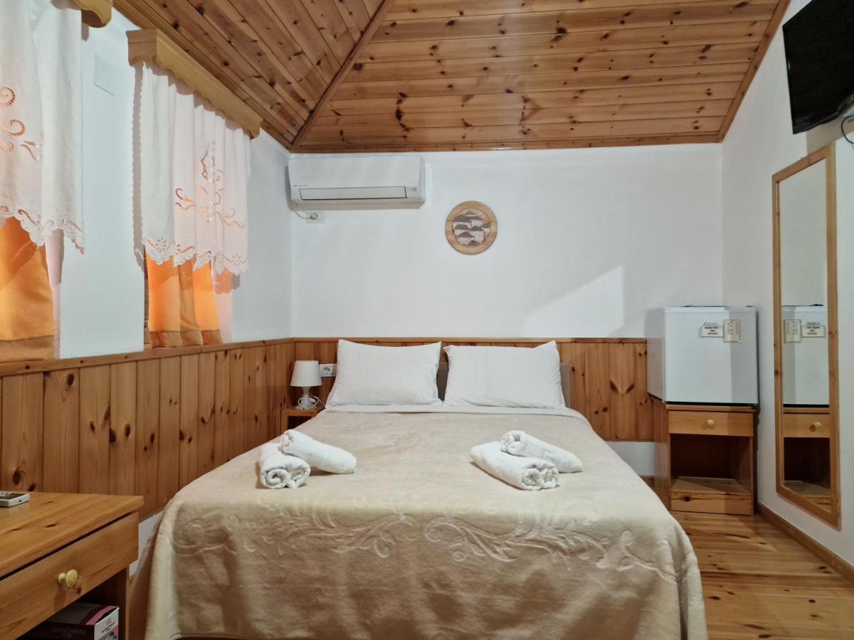 Hotel Domino Αργυρόκαστρο Εξωτερικό φωτογραφία