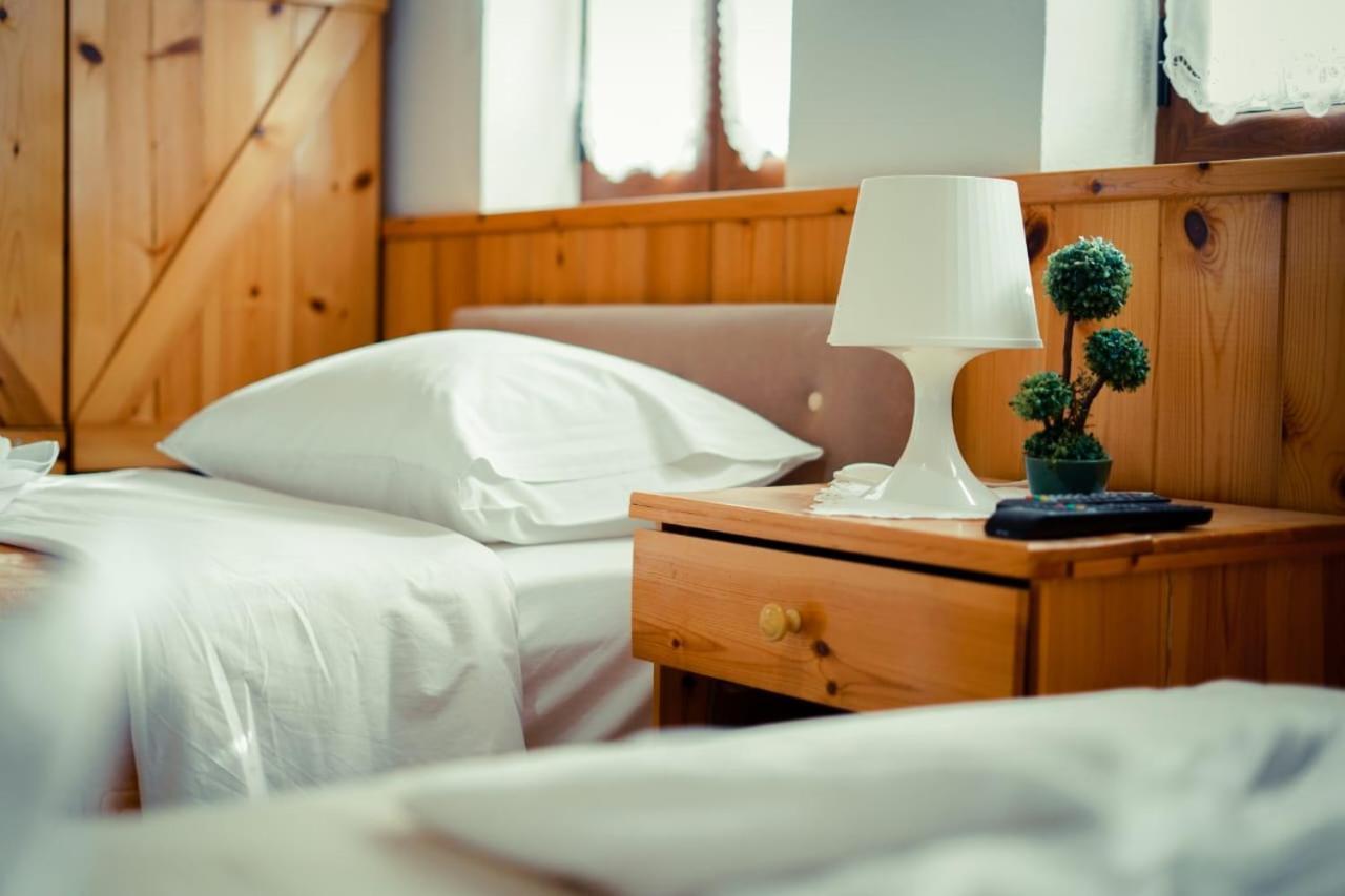 Hotel Domino Αργυρόκαστρο Εξωτερικό φωτογραφία
