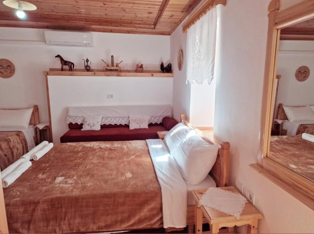 Hotel Domino Αργυρόκαστρο Εξωτερικό φωτογραφία
